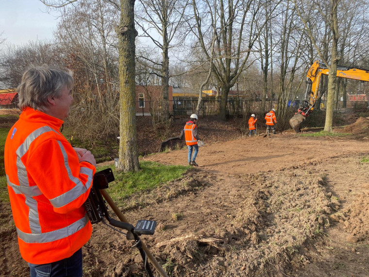 Michael aan het werk 